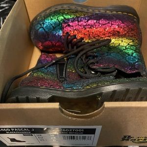 Dr Martens Boots kids 11us